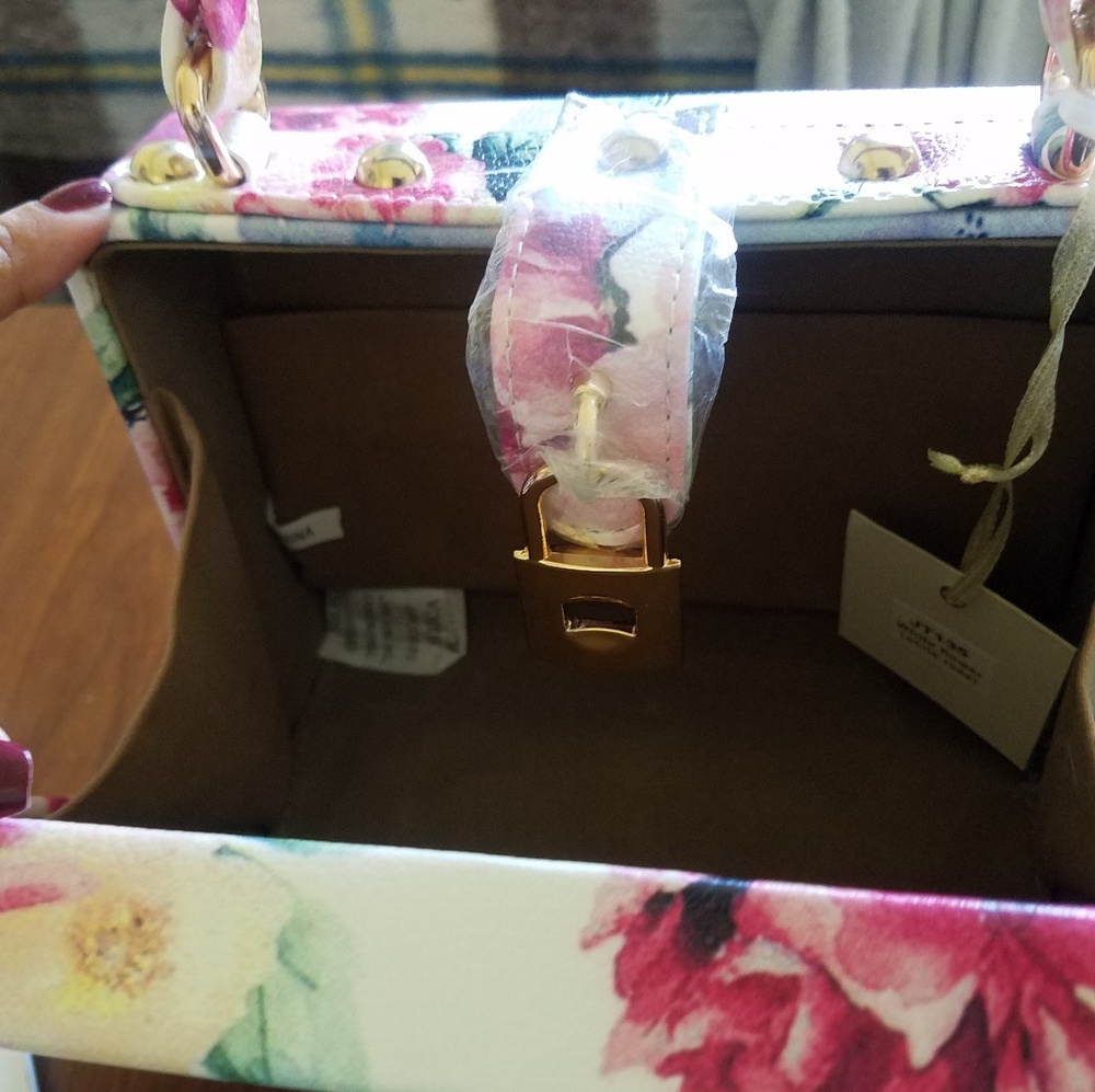 Vintage floral box hand bag - Picture 5 of 6